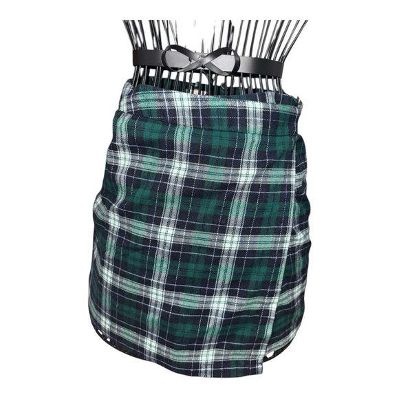 Brandy Melville Green and Blue A-line Mini Skirt with Wrap Style for Casual - Picture 5 of 6